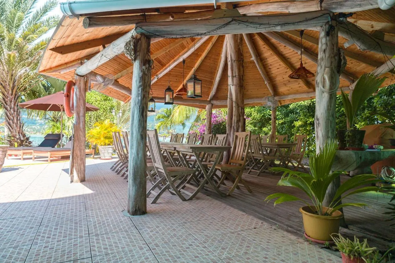 Villa De Cerf Cerf Island Seychelles
