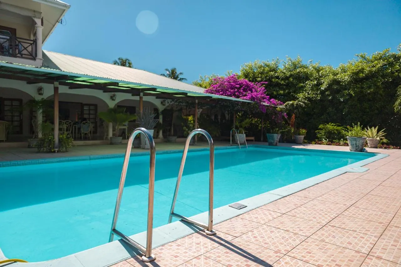 Villa De Cerf Cerf Island