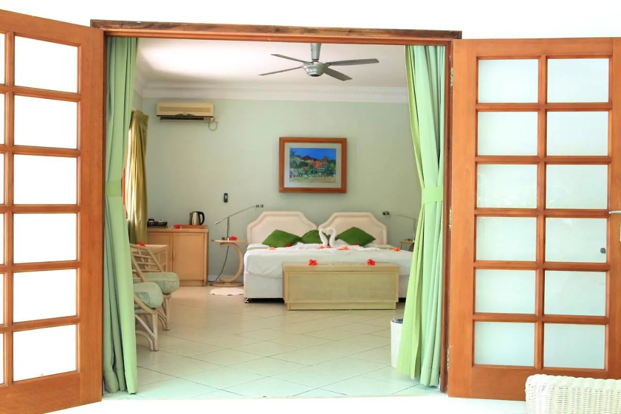 Villa De Cerf Cerf Island